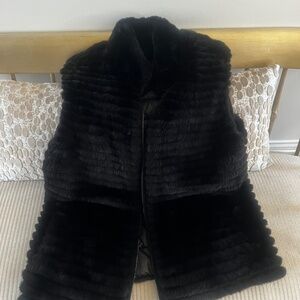 Reversible black mink vest